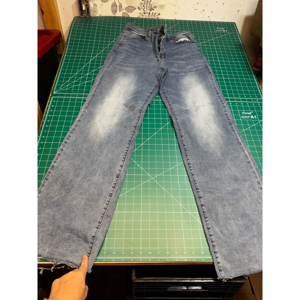 Grace & Lace Wide Leg Jeans Womens 14 Medium Wash Raw Hem High Rise Denim
